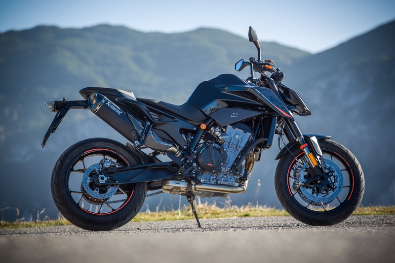 ktm 890 duke rallye routier moto 2021